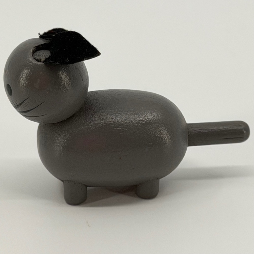 Vtg Handmade Wooden Gray Cat Figurine Folk Art Scandinavian Style Decor Animal